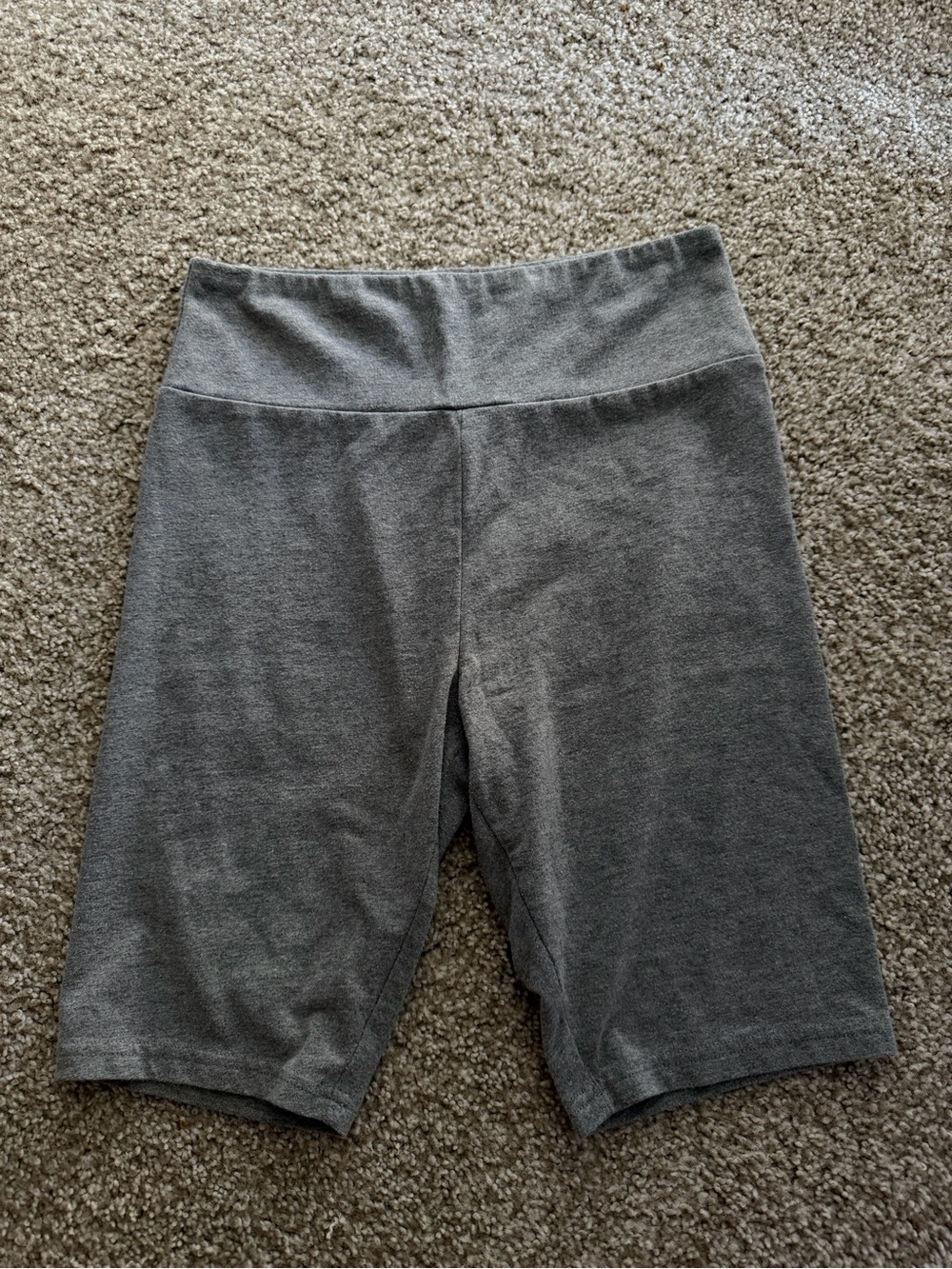 WOMEN’S GREY BIKER SHORTS